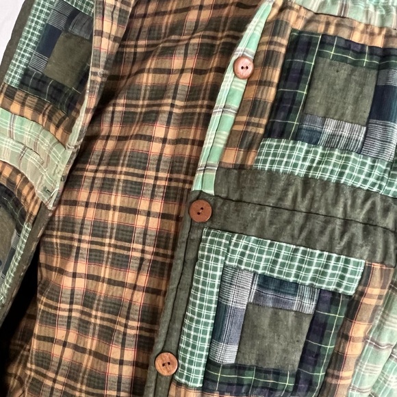 Patch magic unisex reversible button up Tan Plaid Jacket - Picture 9 of 14